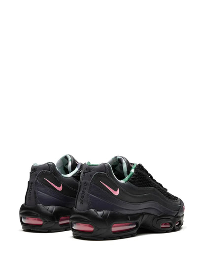 Nike x Corteiz Air Max 95 TT | "Pink Beam"