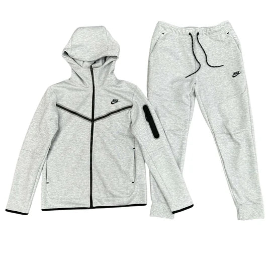 Conjunto Nike Tech Gris