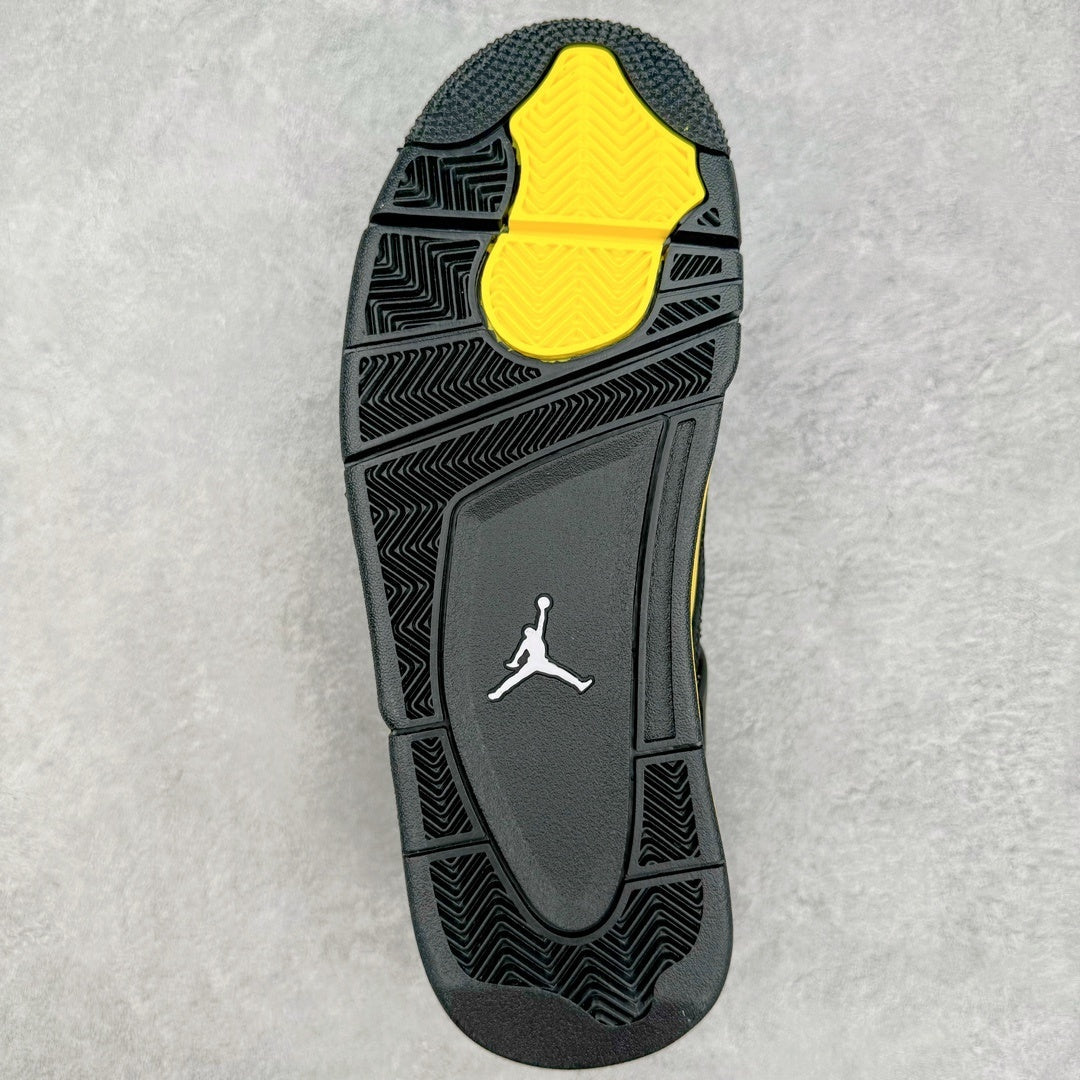 Jordan 4 Retro Thunder