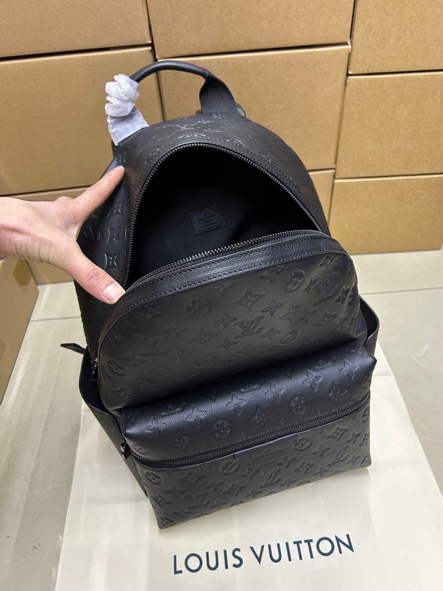 LV Mochila Monograma